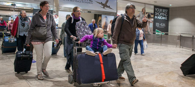 Crece 12.9 por ciento  tráfico de pasajeros en aeropuertos