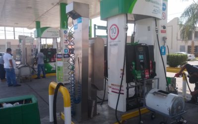 Profeco pide a gasolineros evitar el aumento de precios