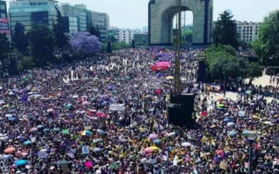 Se desborda protesta en Día Internacional de la Mujer