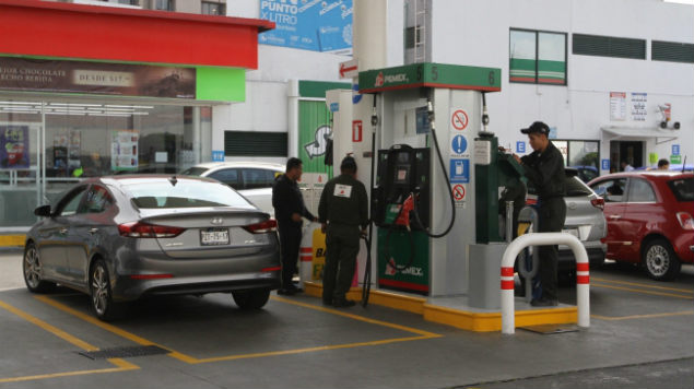 Solicita Acción Nacional disminuir IEPS en gasolinas, como estímulo