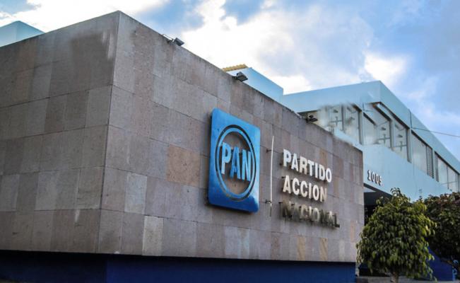 Gobierno quiere apoderarse de  6 billones de pesos de activos financieros: PAN