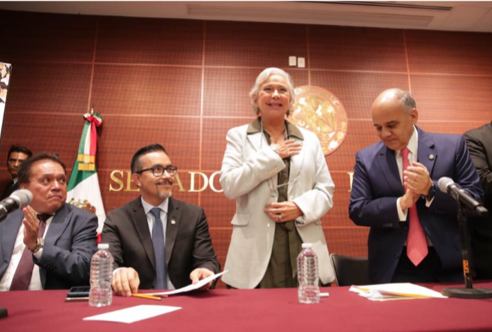 Senado conmemora 63 Aniversario del Día del Abogado en México 