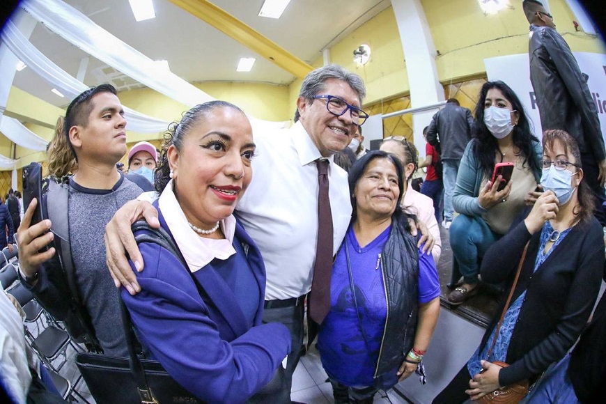 Propone Monreal crear la Secretaría de Mujeres Mexicanas