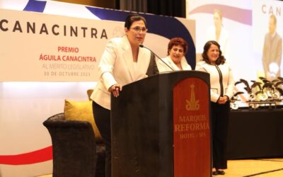 Galardonan a diputada Marcela Guerra con el Premio «Águila Canacintra al Mérito Legislativo»