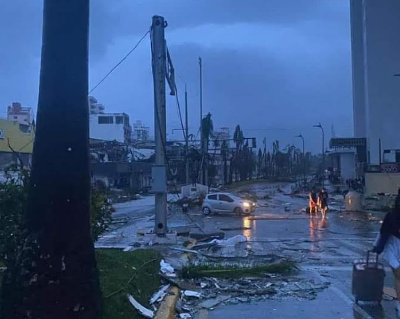 Otis deja a su paso graves daños en Guerrero; permanece como tormenta tropical