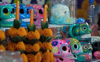 Vigilan comercios para evitar abusos en Día de Muertos