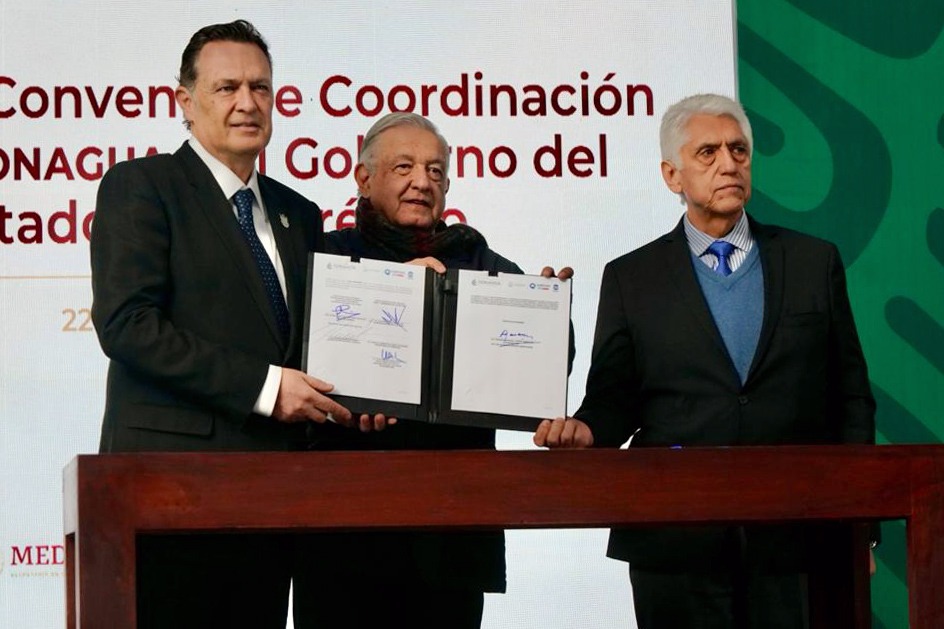 Gobiernos y Querétaro firman convenio para abasto de agua potable