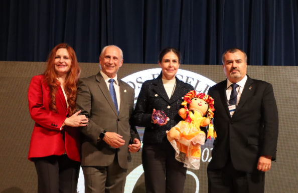 Recibe Querétaro Premio a la Excelencia en Fitur 2024