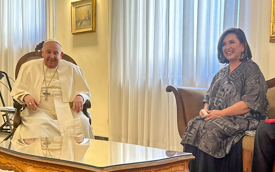 Se reúne Xóchitl Gálvez con Su Santidad el Papa Francisco