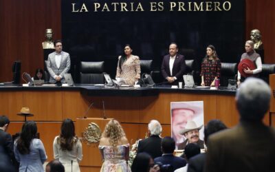 Pleno del Senado rinde homenaje luctuoso a Armando Guadiana