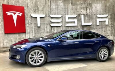 Revisan más de cuatro mil autos Tesla para correcciones de software